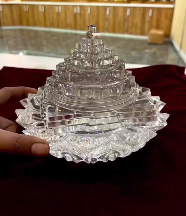 Shri Yantra thumbnail 4